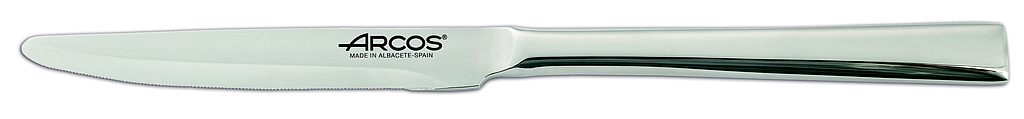 couteau de table cranté